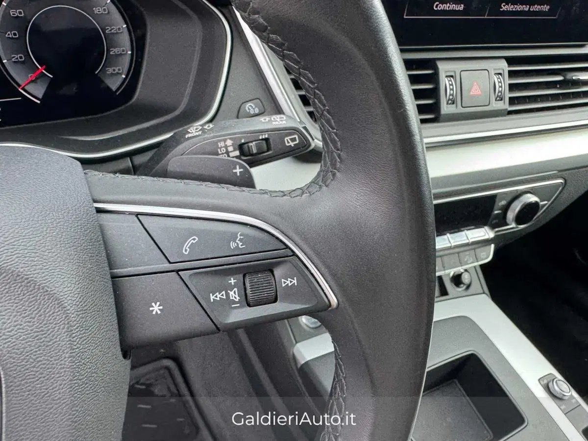 Audi Q5 Sportback usata a Salerno (18)