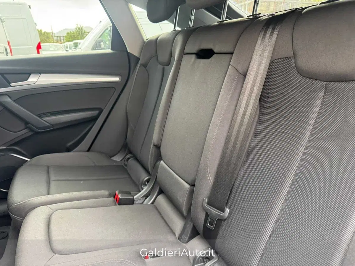 Audi Q5 Sportback usata a Salerno (7)
