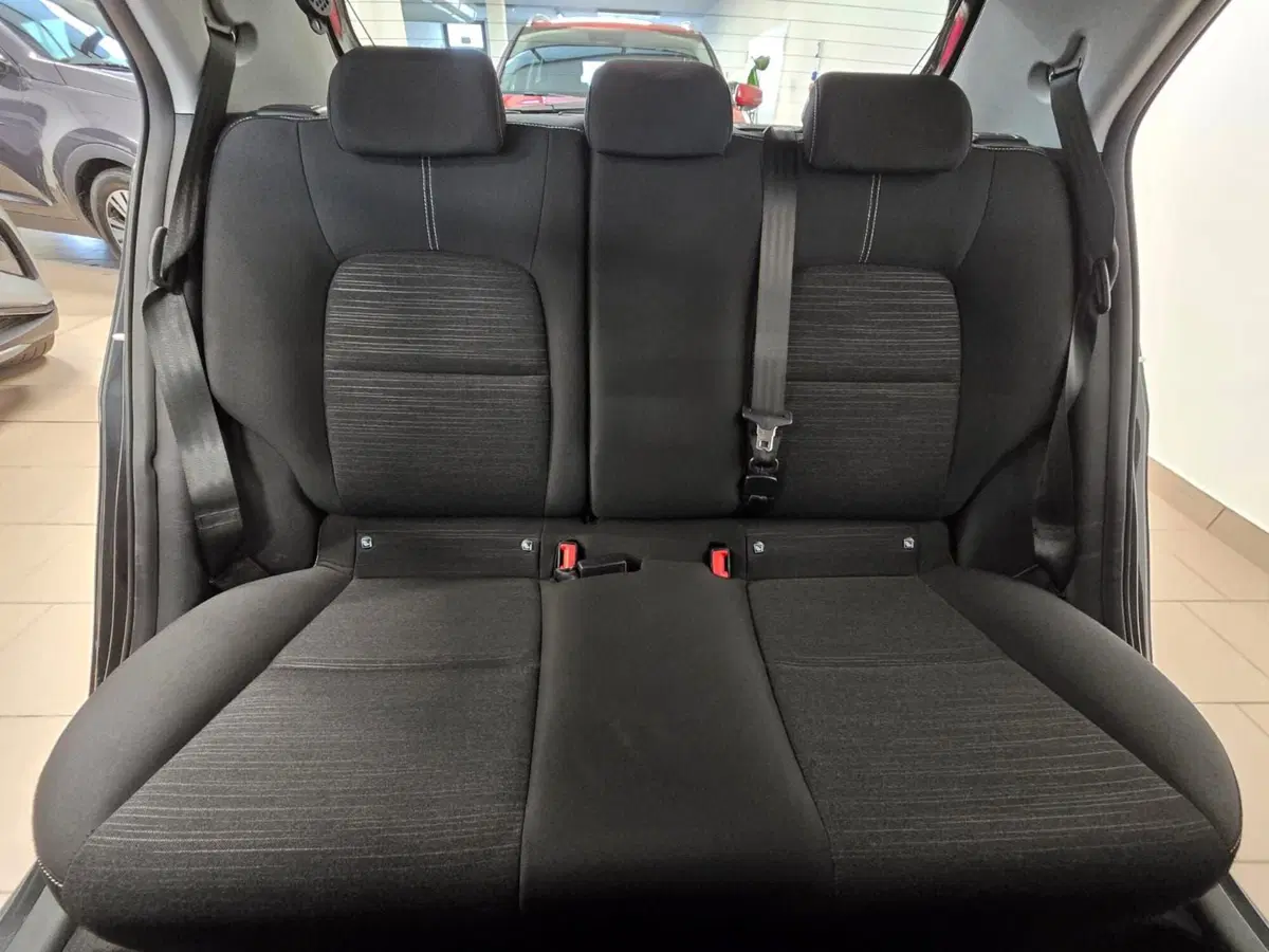Kia Picanto usata a Rimini (12)