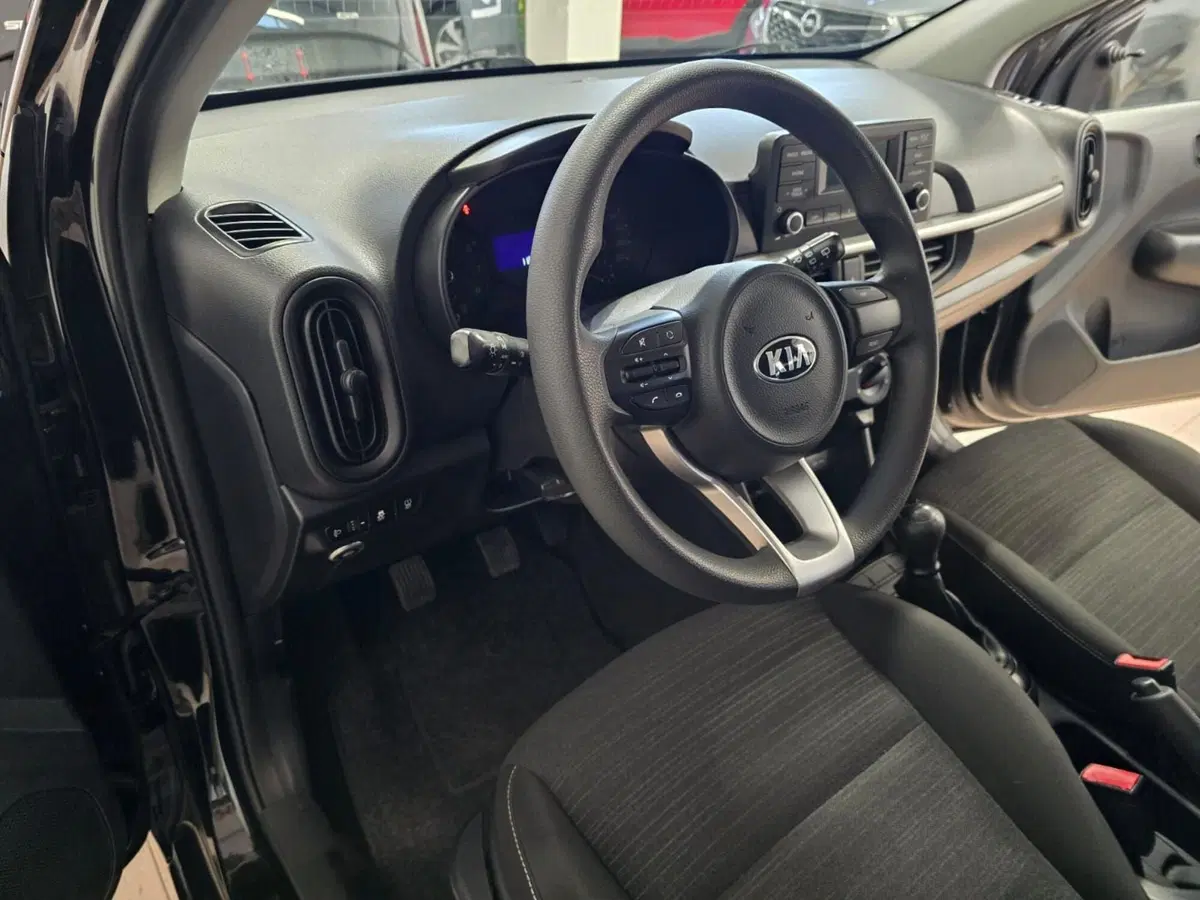 Kia Picanto usata a Rimini (6)