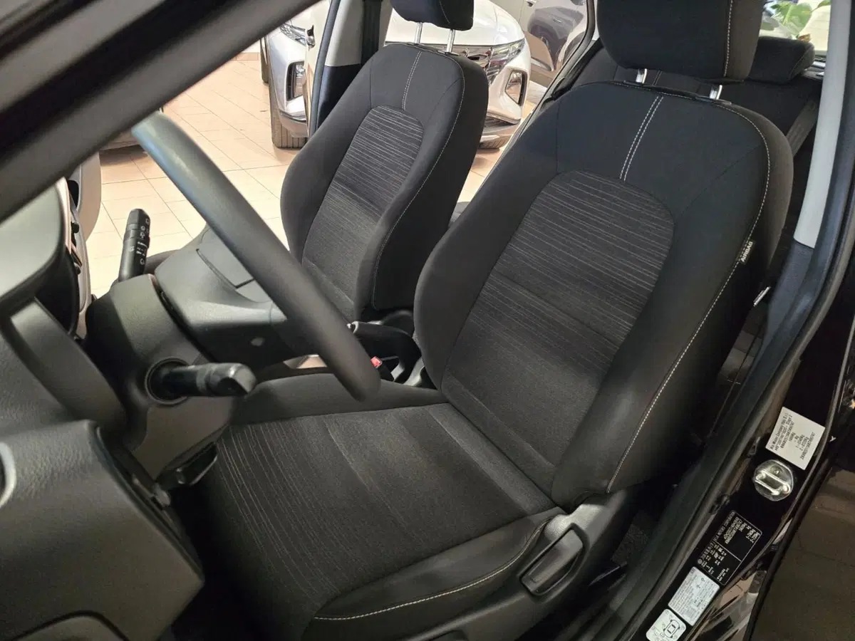 Kia Picanto usata a Rimini (8)