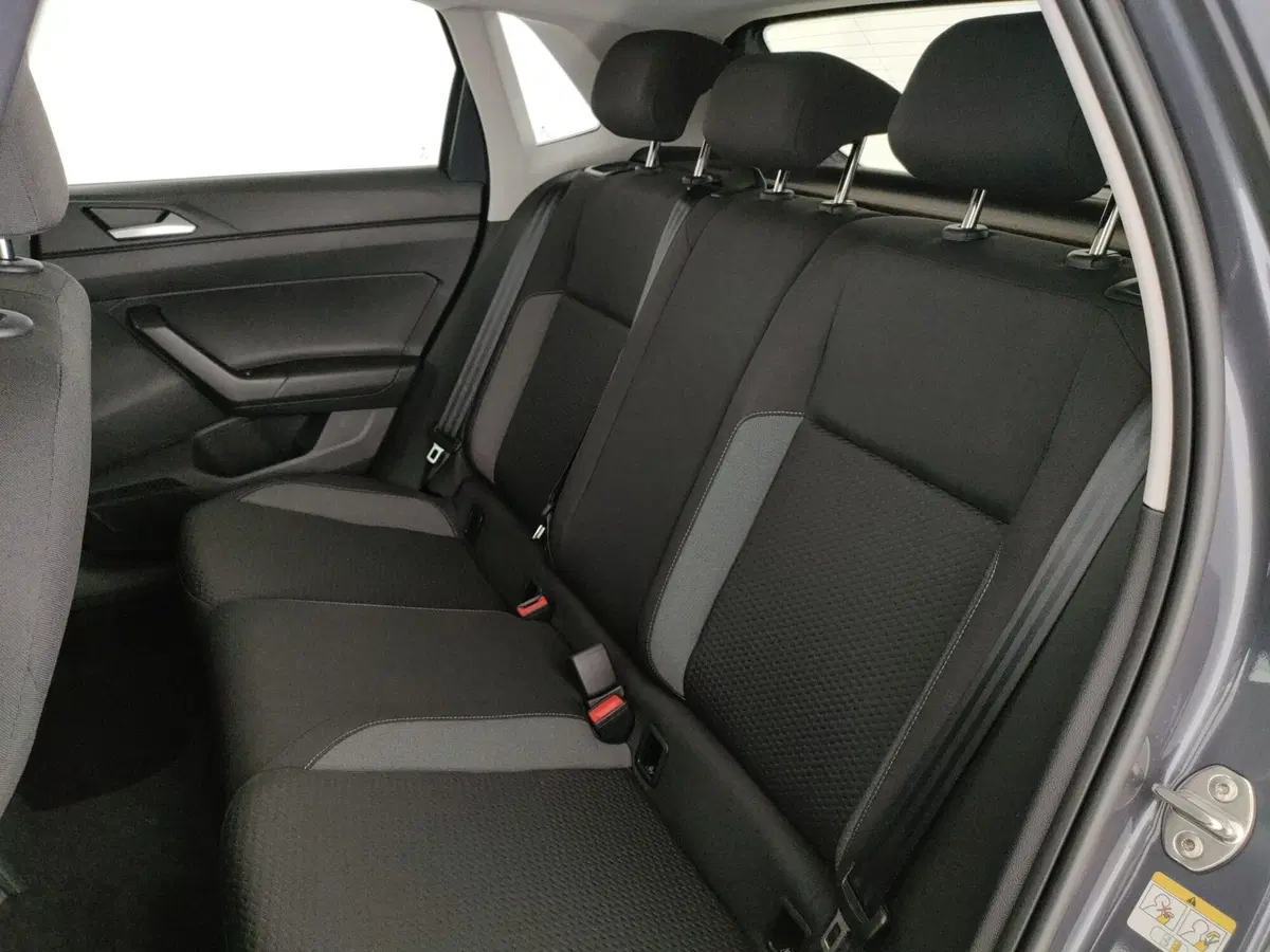 Volkswagen Polo nuova a Arezzo (16)