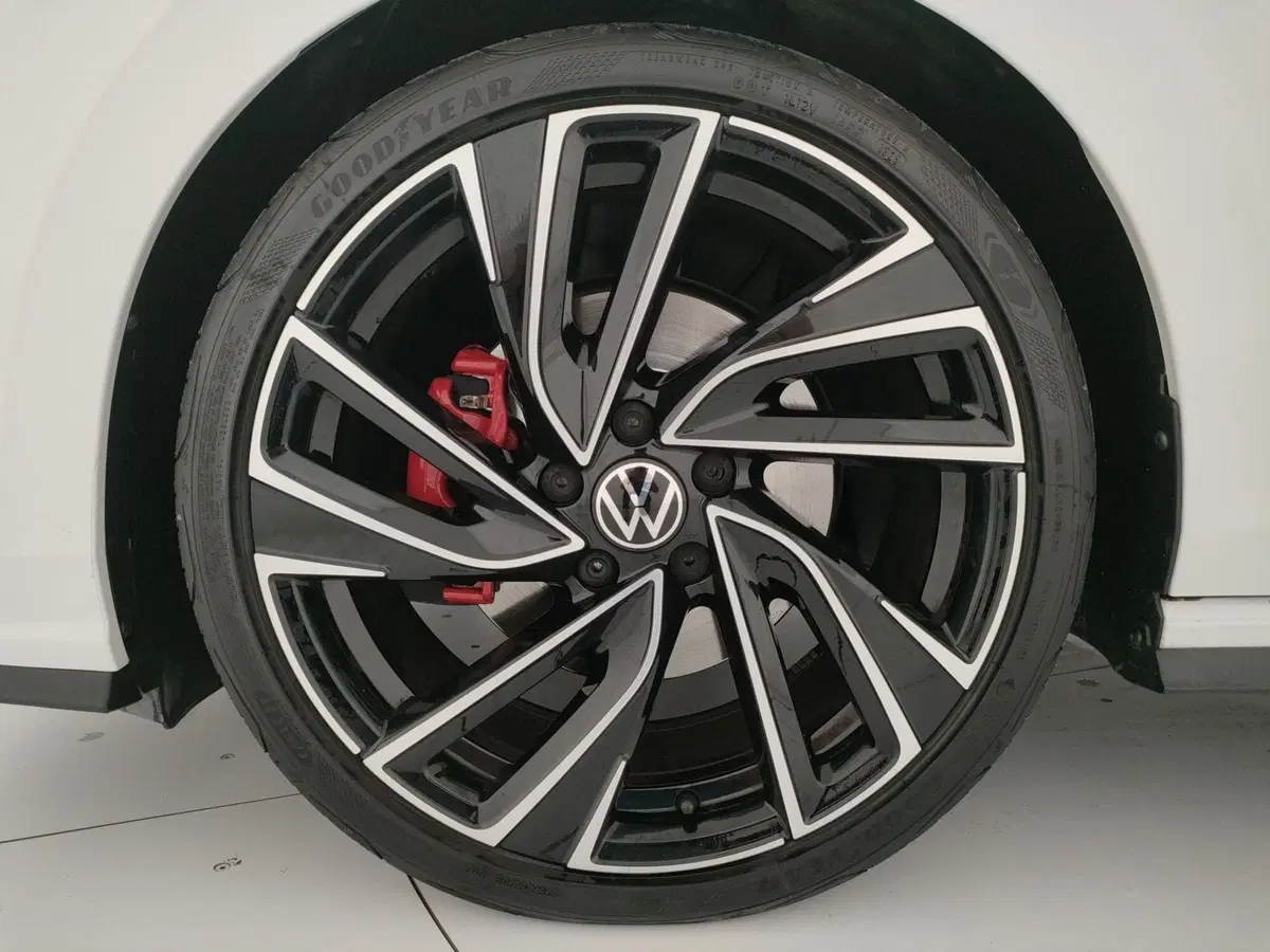 Volkswagen Golf usata a Arezzo (7)