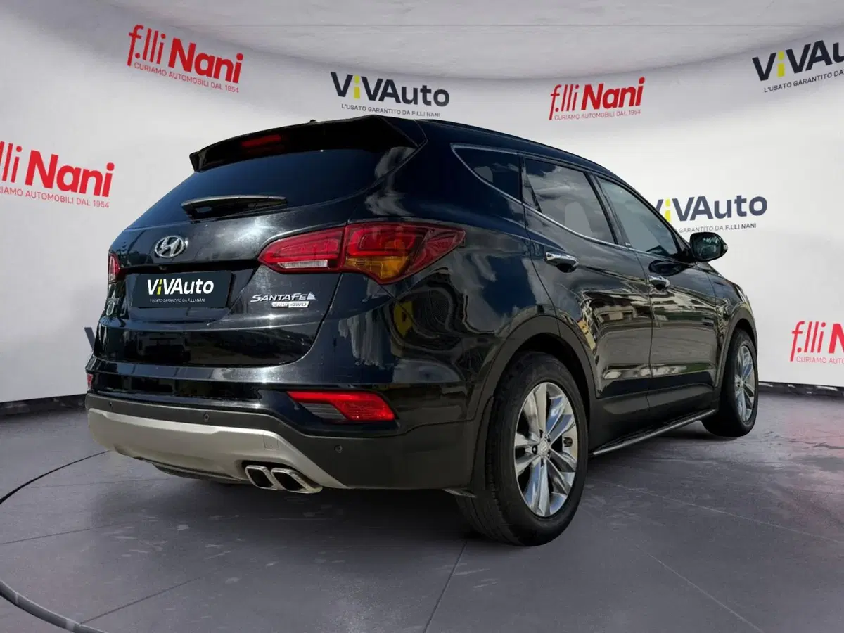 Hyundai Santa Fe usata a Massa-Carrara (2)