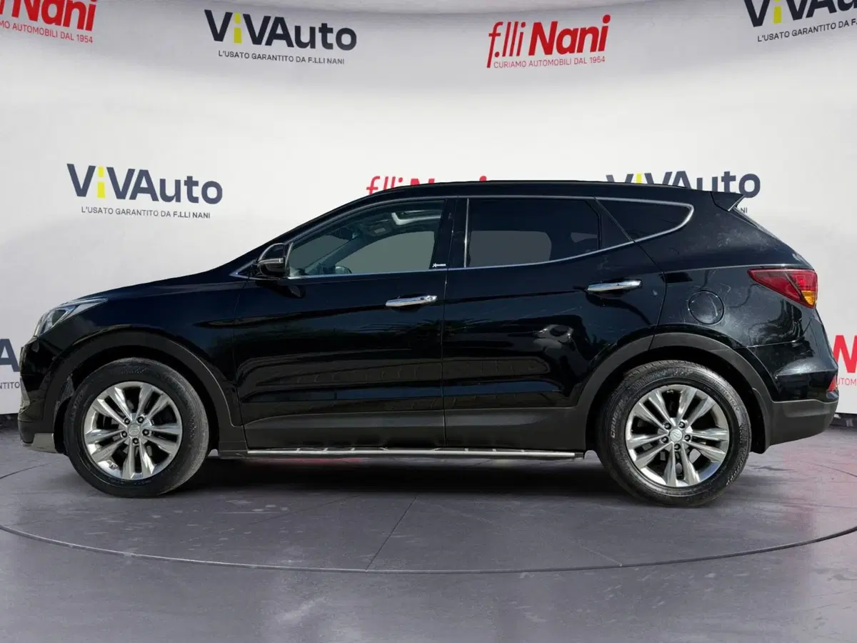 Hyundai Santa Fe usata a Massa-Carrara (7)