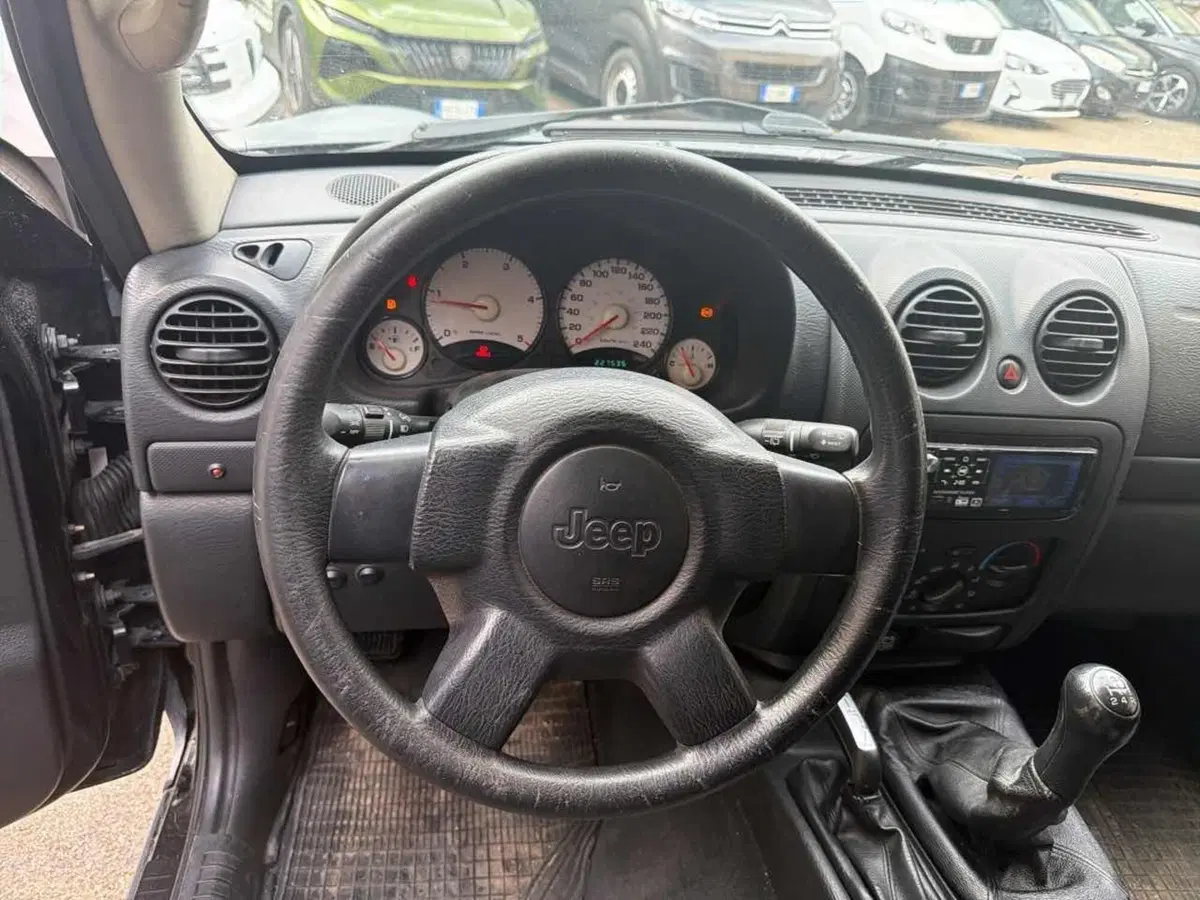 Jeep Cherokee usata a Foggia (12)