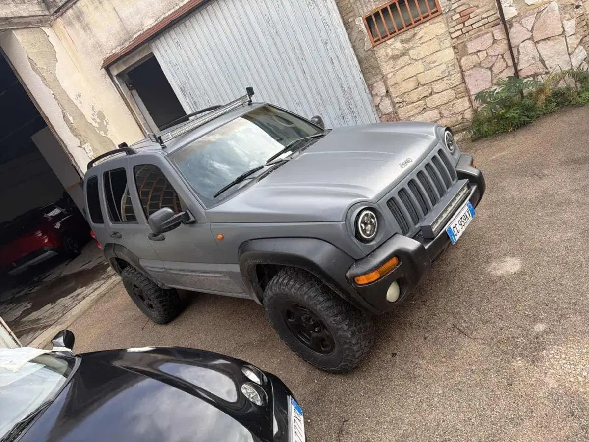Jeep Cherokee usata a Foggia (3)