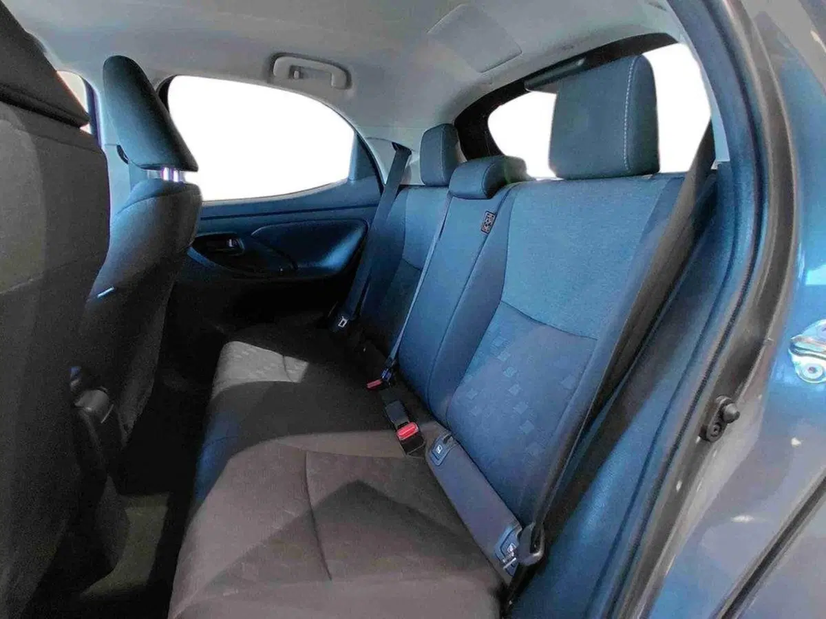 Toyota Yaris usata a Cagliari (11)
