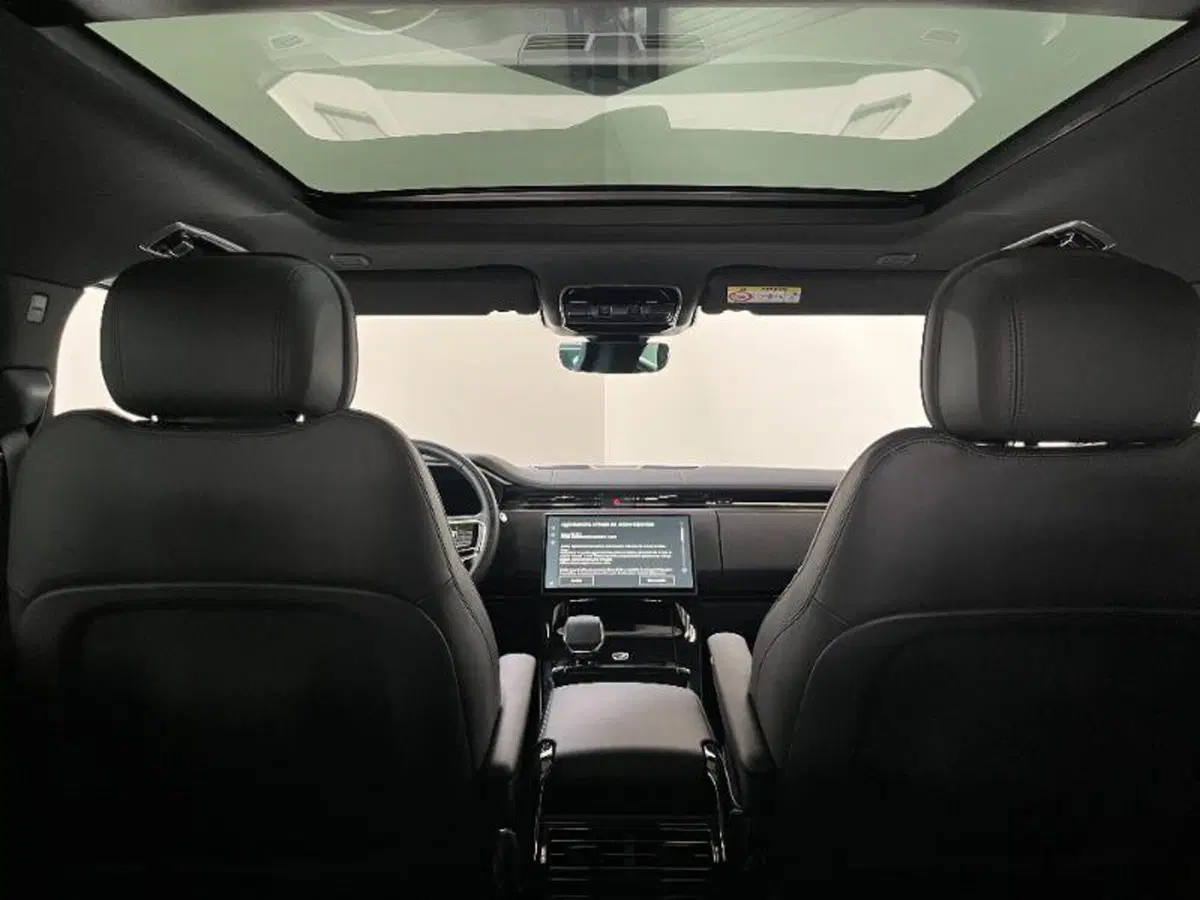 Land Rover Range Rover Sport usata a Venezia (15)