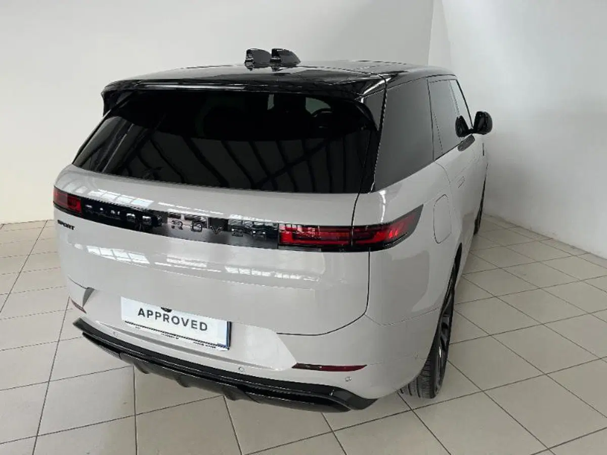 Land Rover Range Rover Sport usata a Venezia (4)