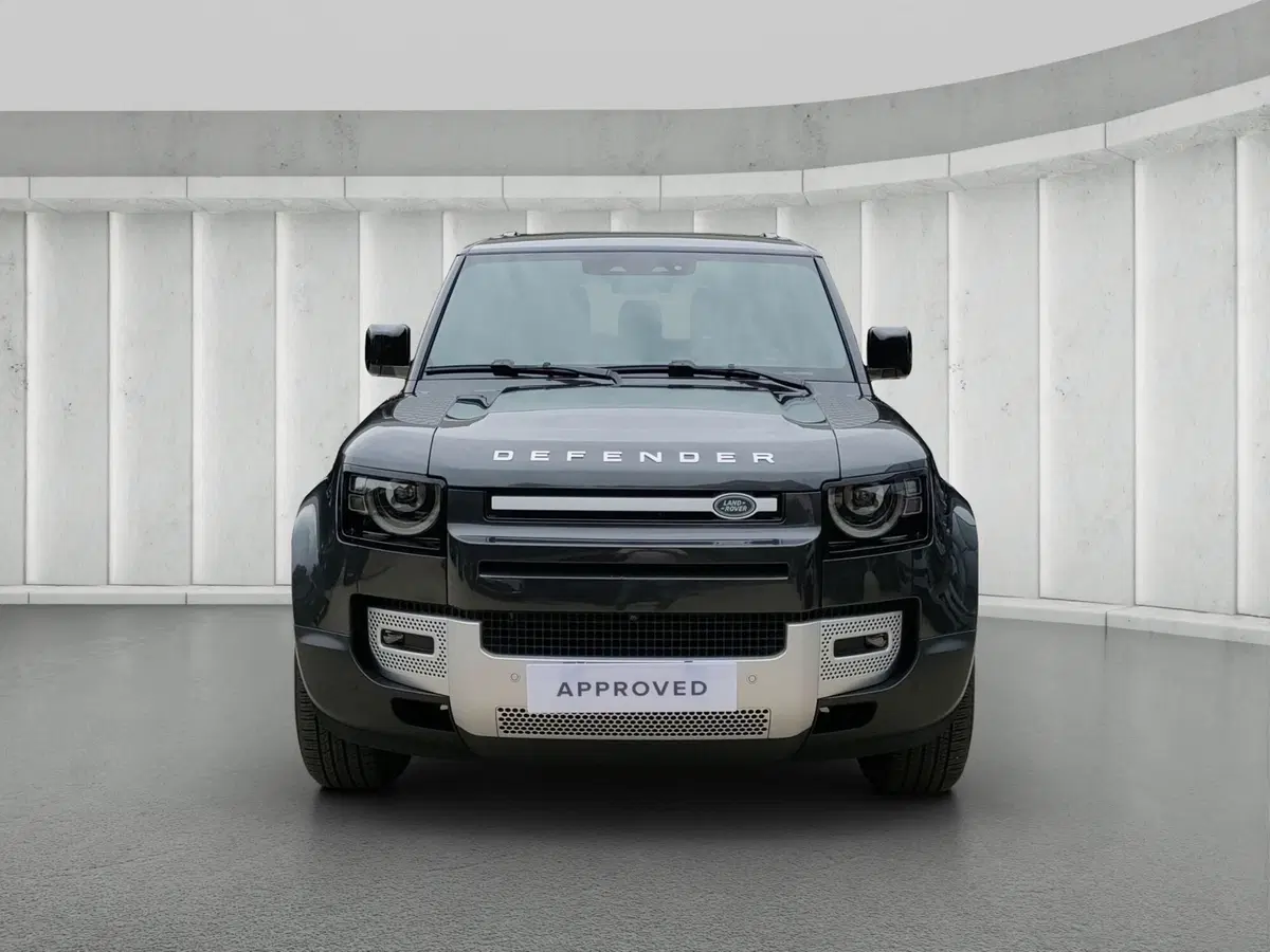 Land Rover Defender usata a Lecco (8)