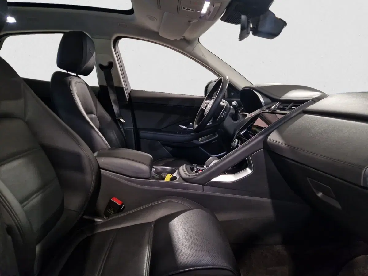 Jaguar E-Pace usata a Firenze (3)