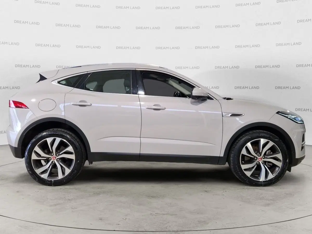 Jaguar E-Pace usata a Firenze (6)