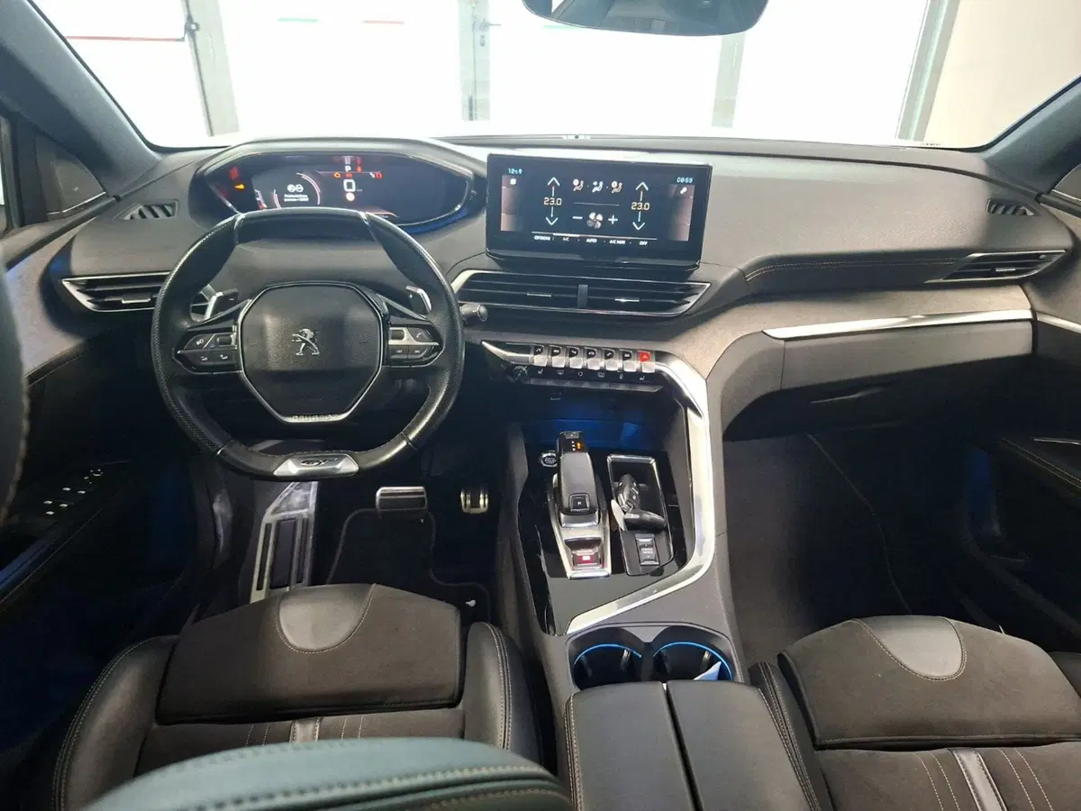 Peugeot 5008 usata a Arezzo (11)