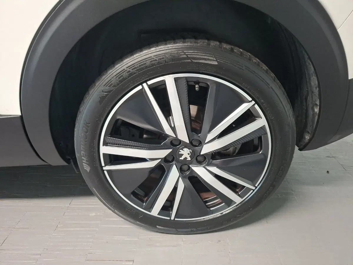 Peugeot 5008 usata a Arezzo (9)
