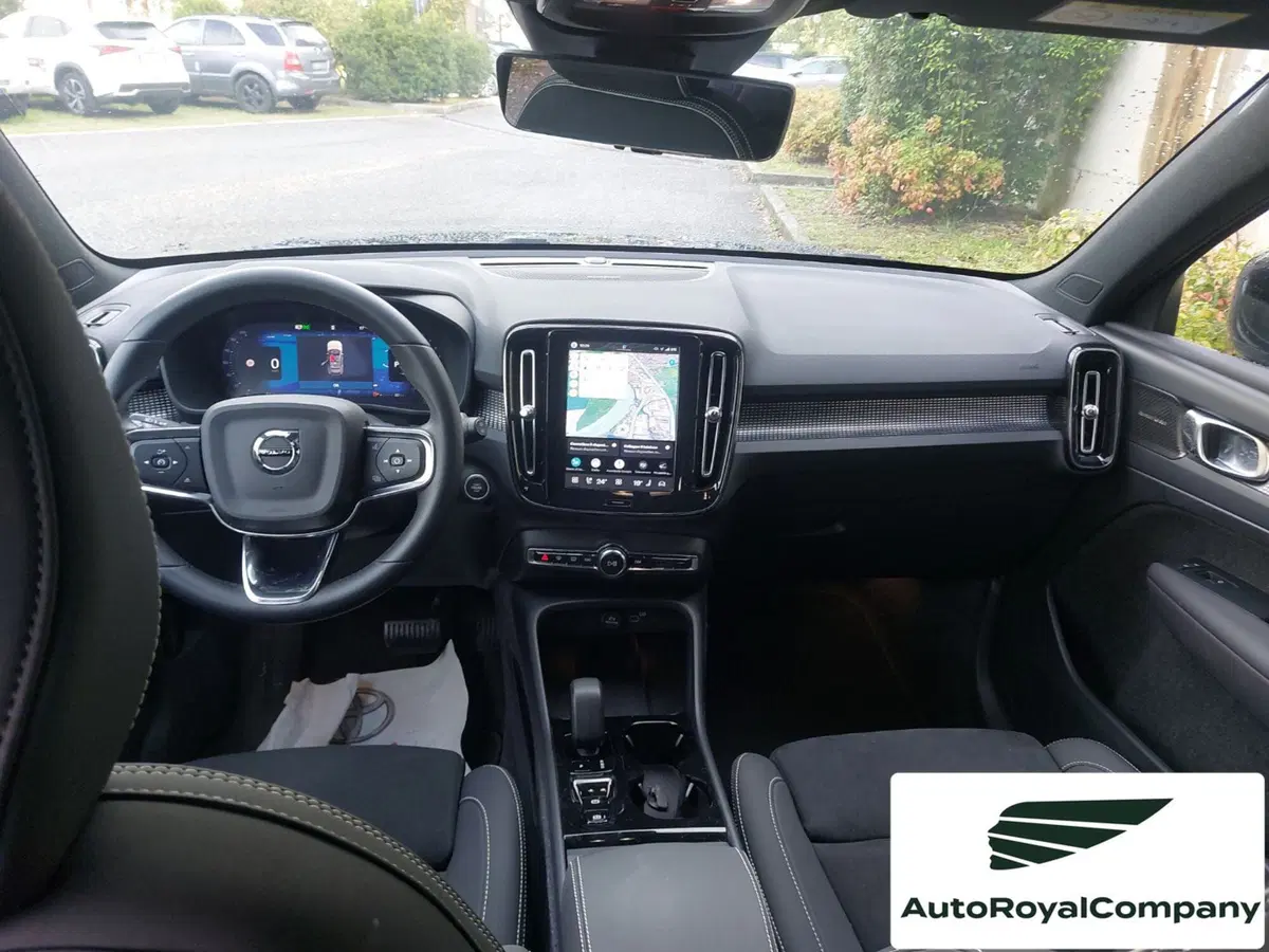Volvo XC40 usata a Roma (12)