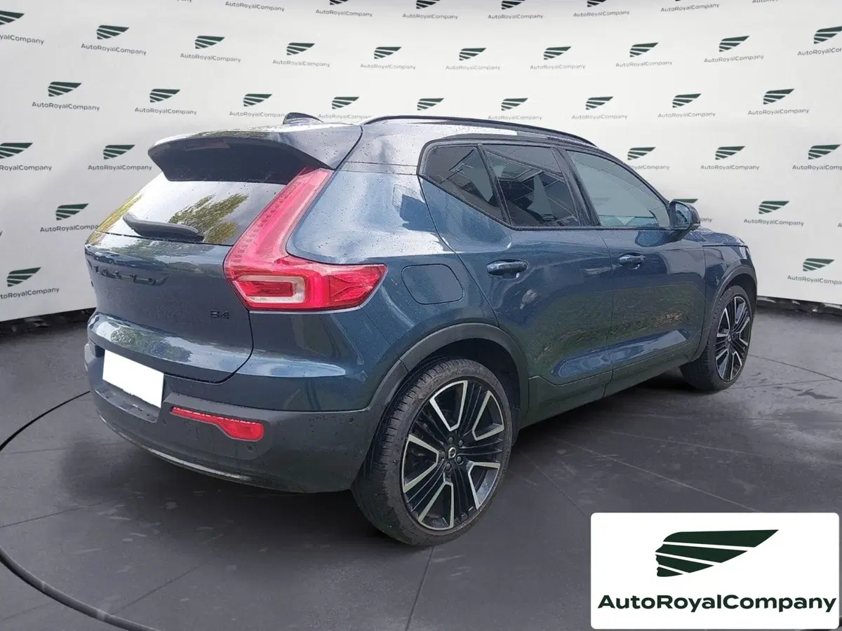 Volvo XC40 usata a Roma (5)