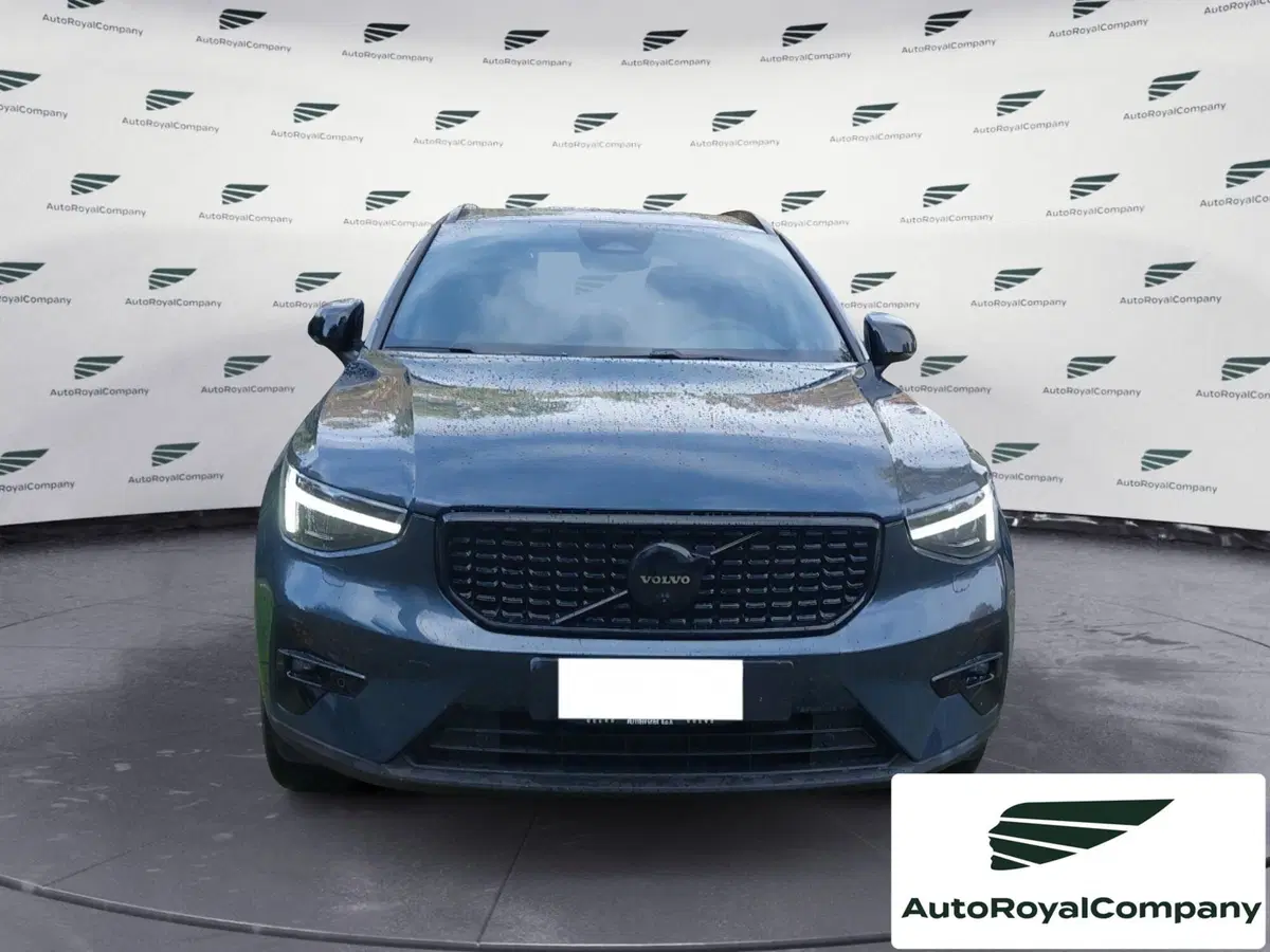 Volvo XC40 usata a Roma (7)
