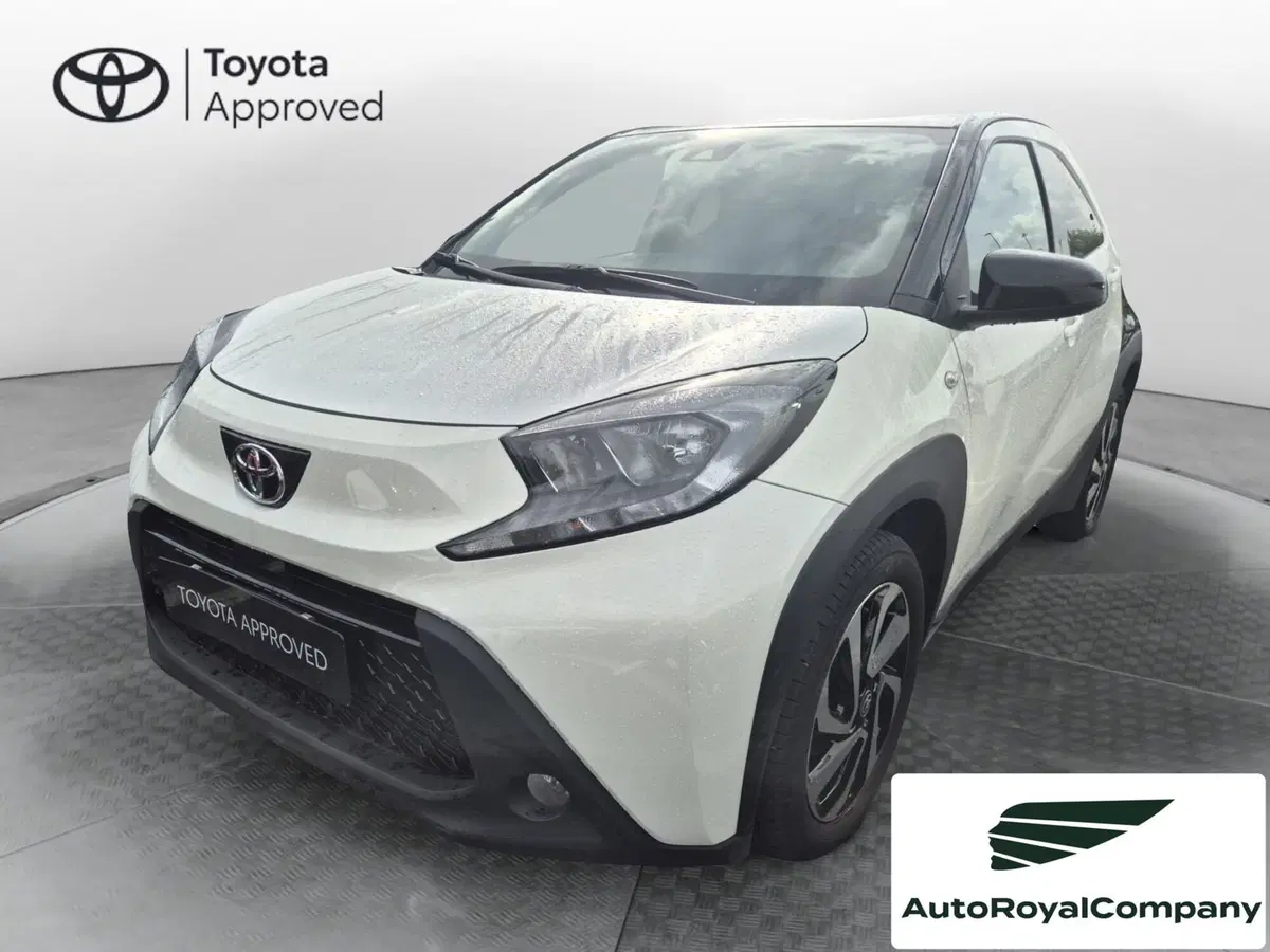 Toyota Aygo X usata a Roma
