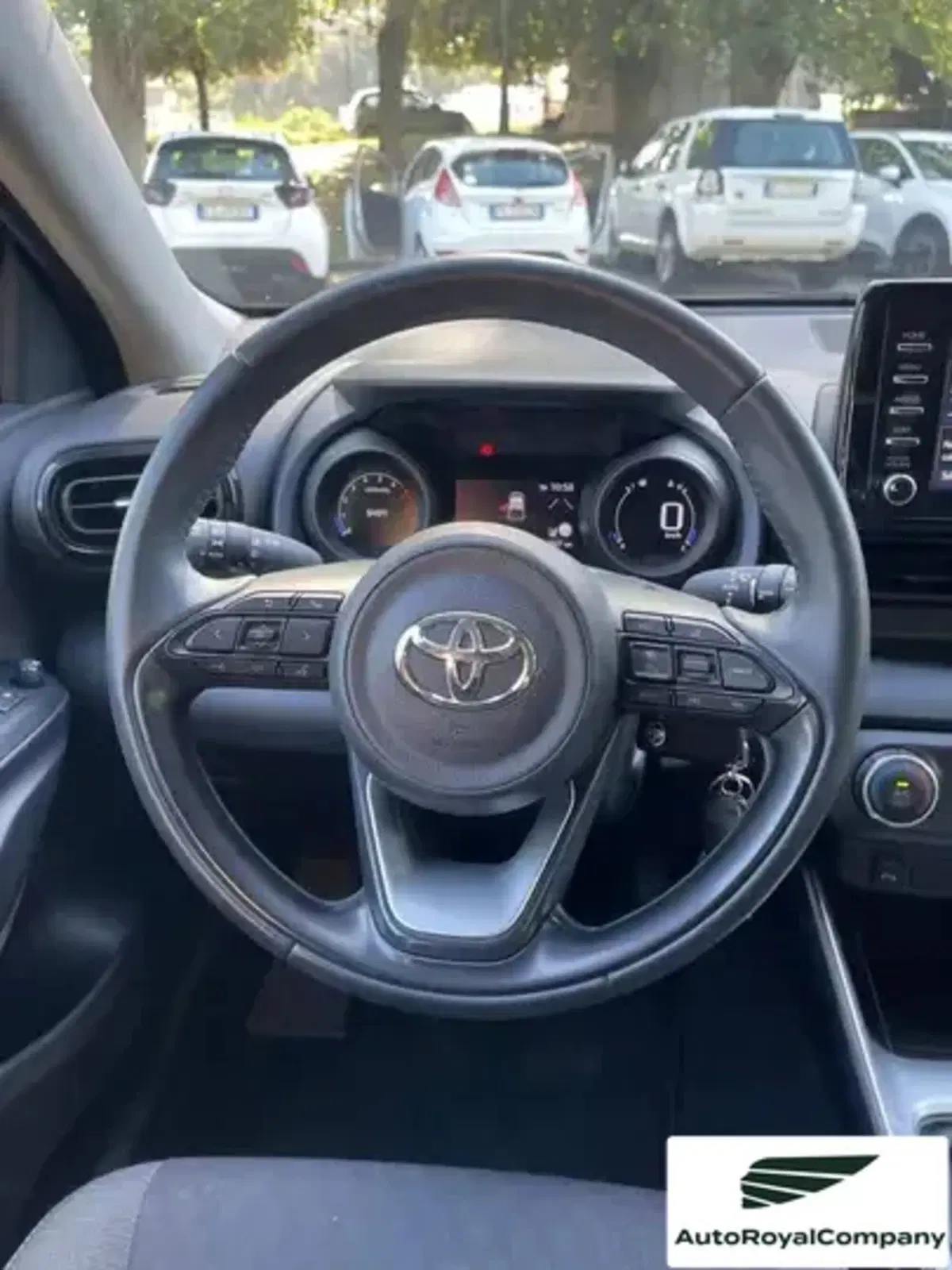 Toyota Yaris usata a Roma (11)
