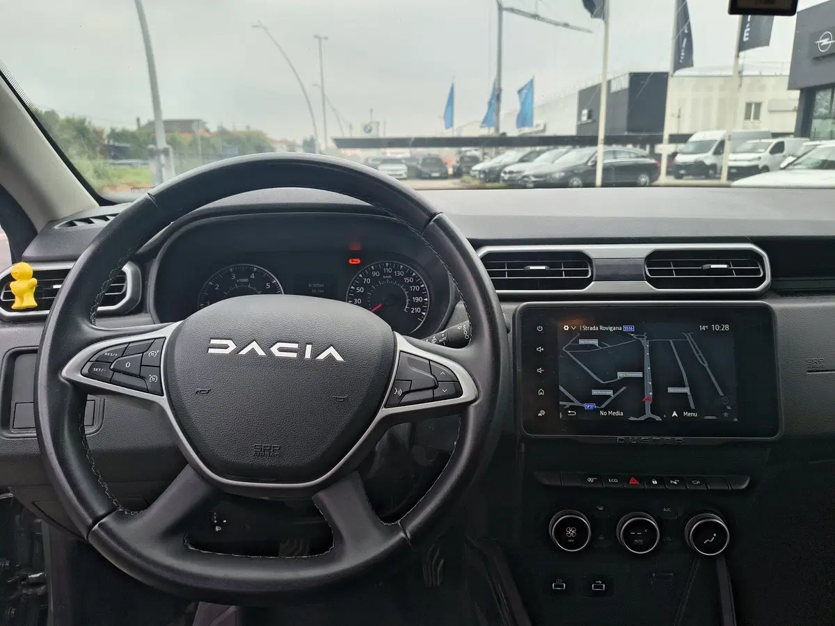 Dacia Duster usata a Padova (10)