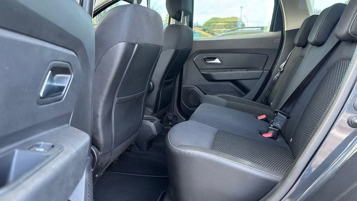 Dacia Duster usata a Padova (14)