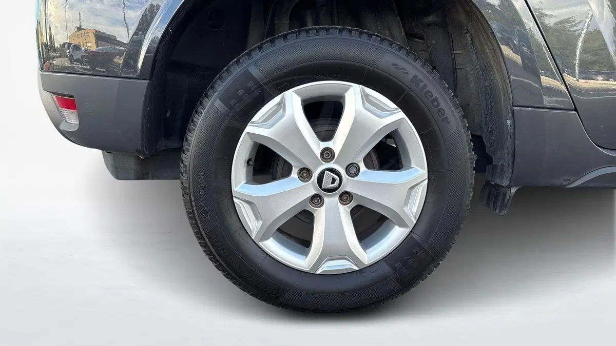 Dacia Duster usata a Padova (16)