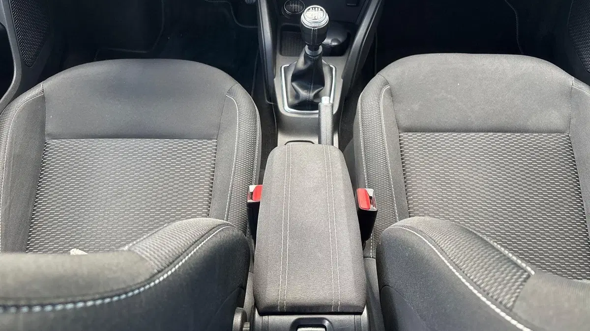 Dacia Duster usata a Padova (19)