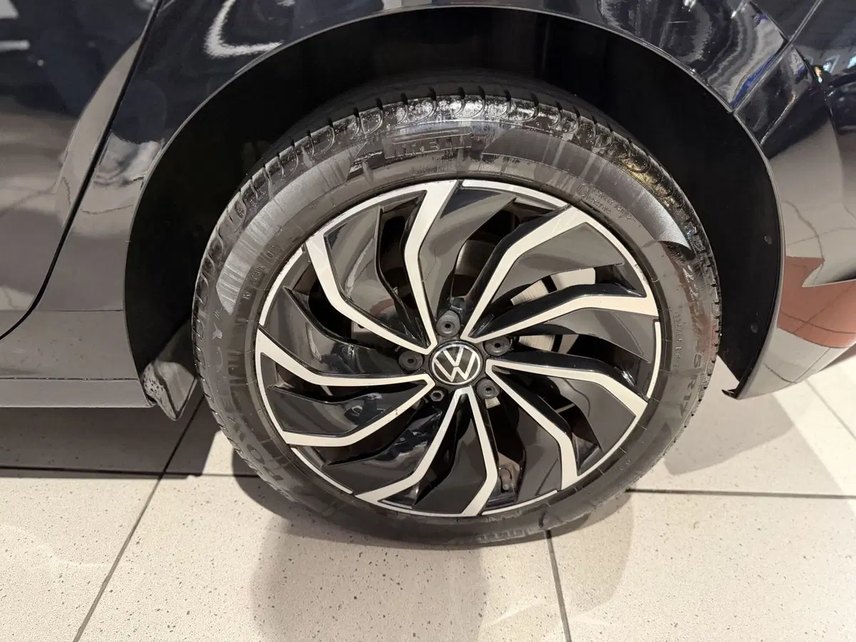 Volkswagen Golf usata a Genova (15)