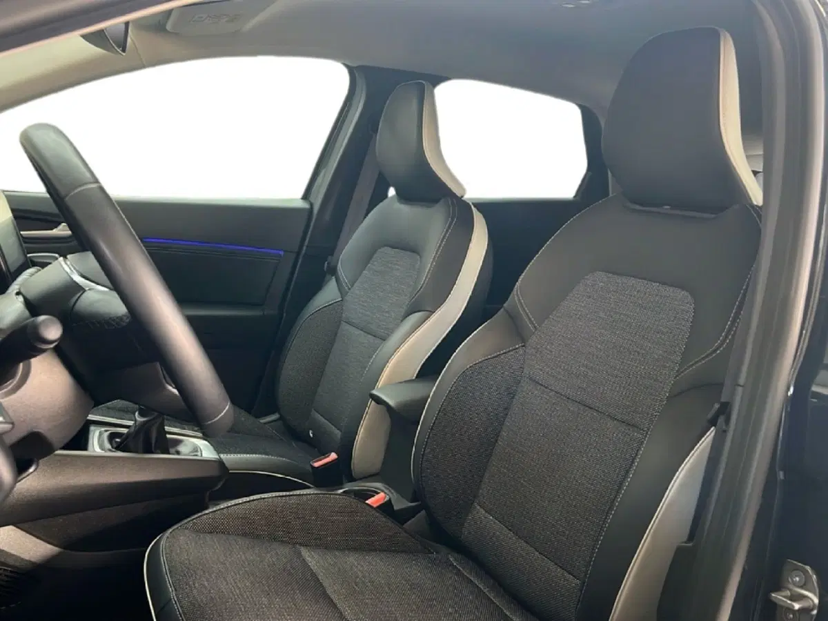 Renault Captur usata a Roma (12)