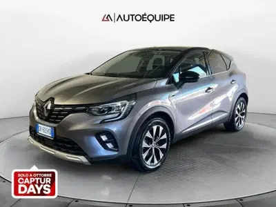 Renault Captur 1.6 full hybrid Techno 145cv auto del 2023 usata a Roma