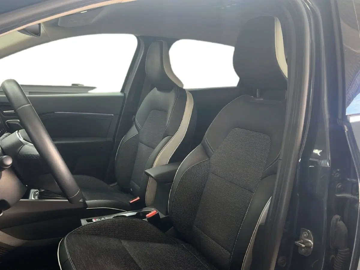 Renault Captur usata a Roma (12)