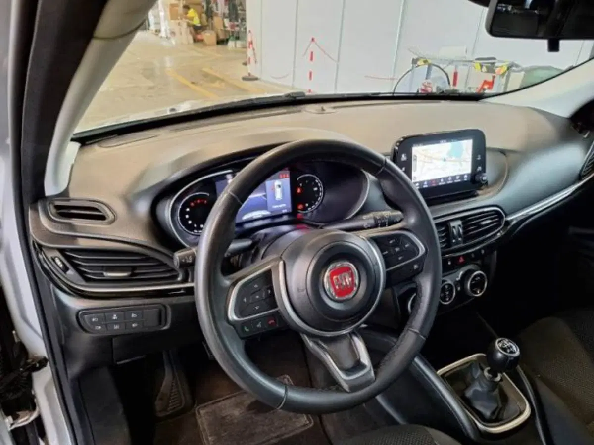 Fiat Tipo Station Wagon usata a Catania (6)