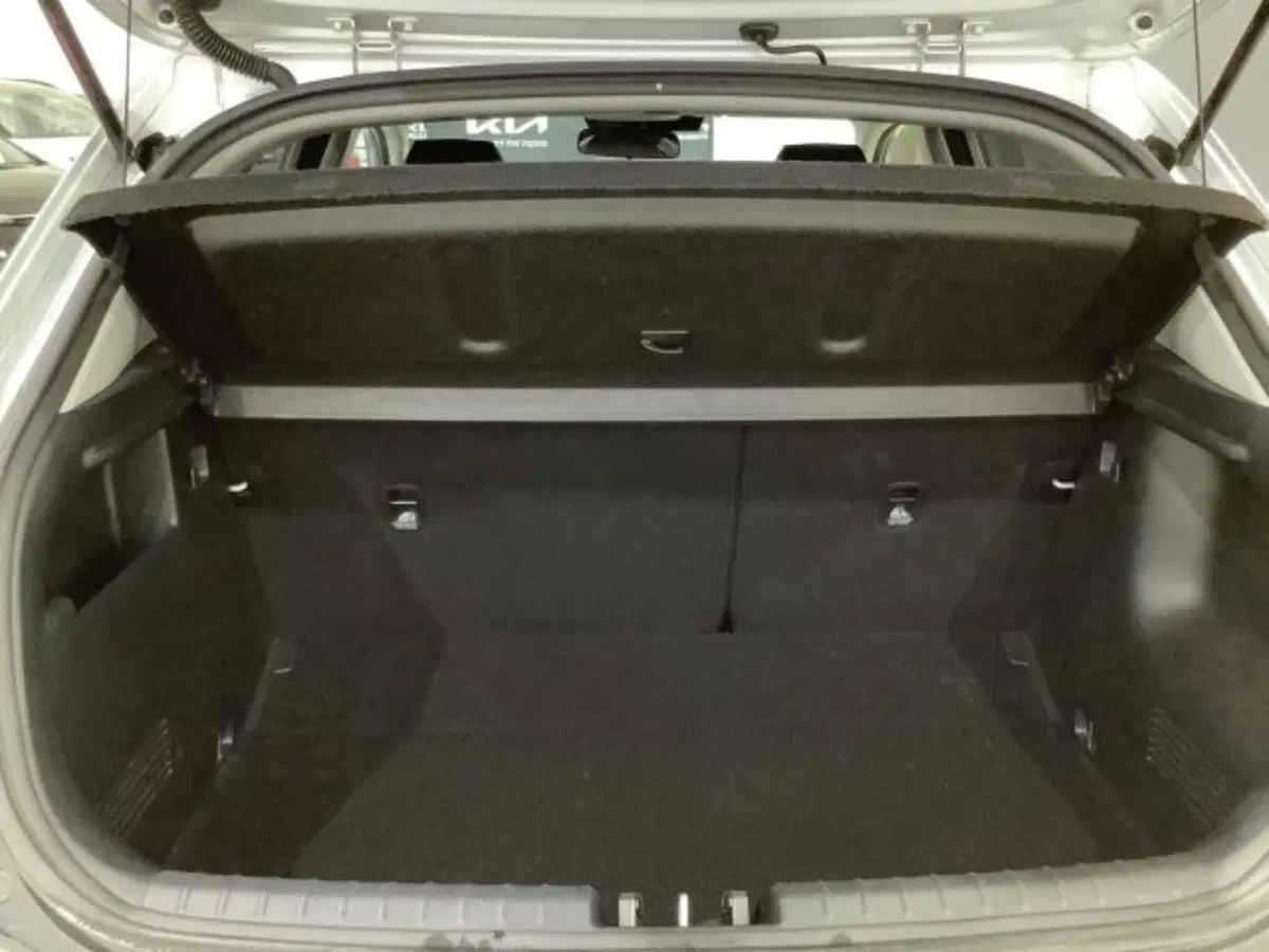 Kia Stonic usata a Catania (12)