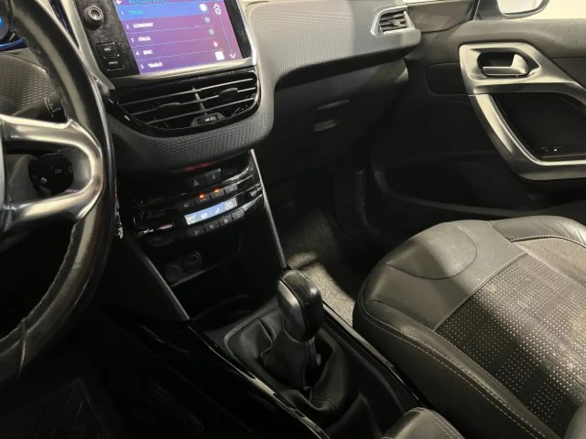 Peugeot 2008 usata a Treviso (11)