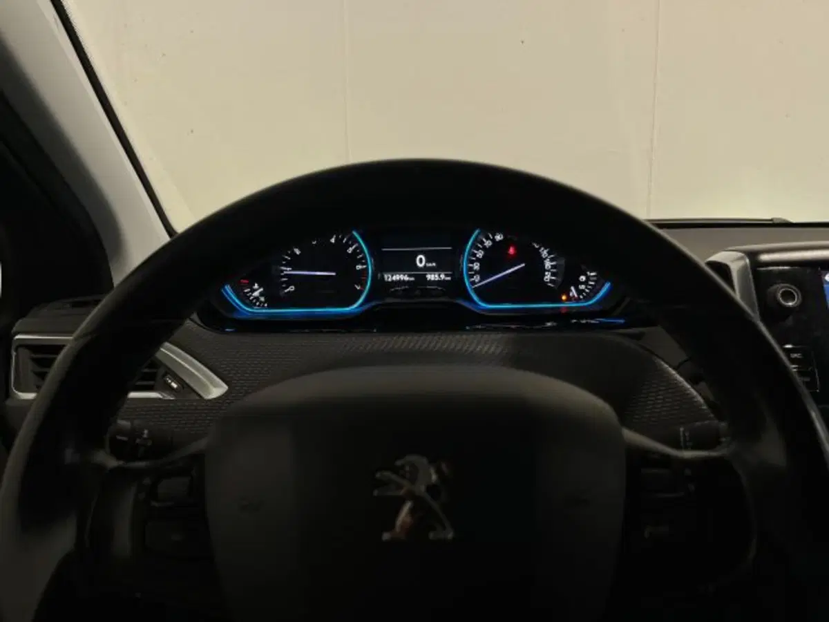 Peugeot 2008 usata a Treviso (6)