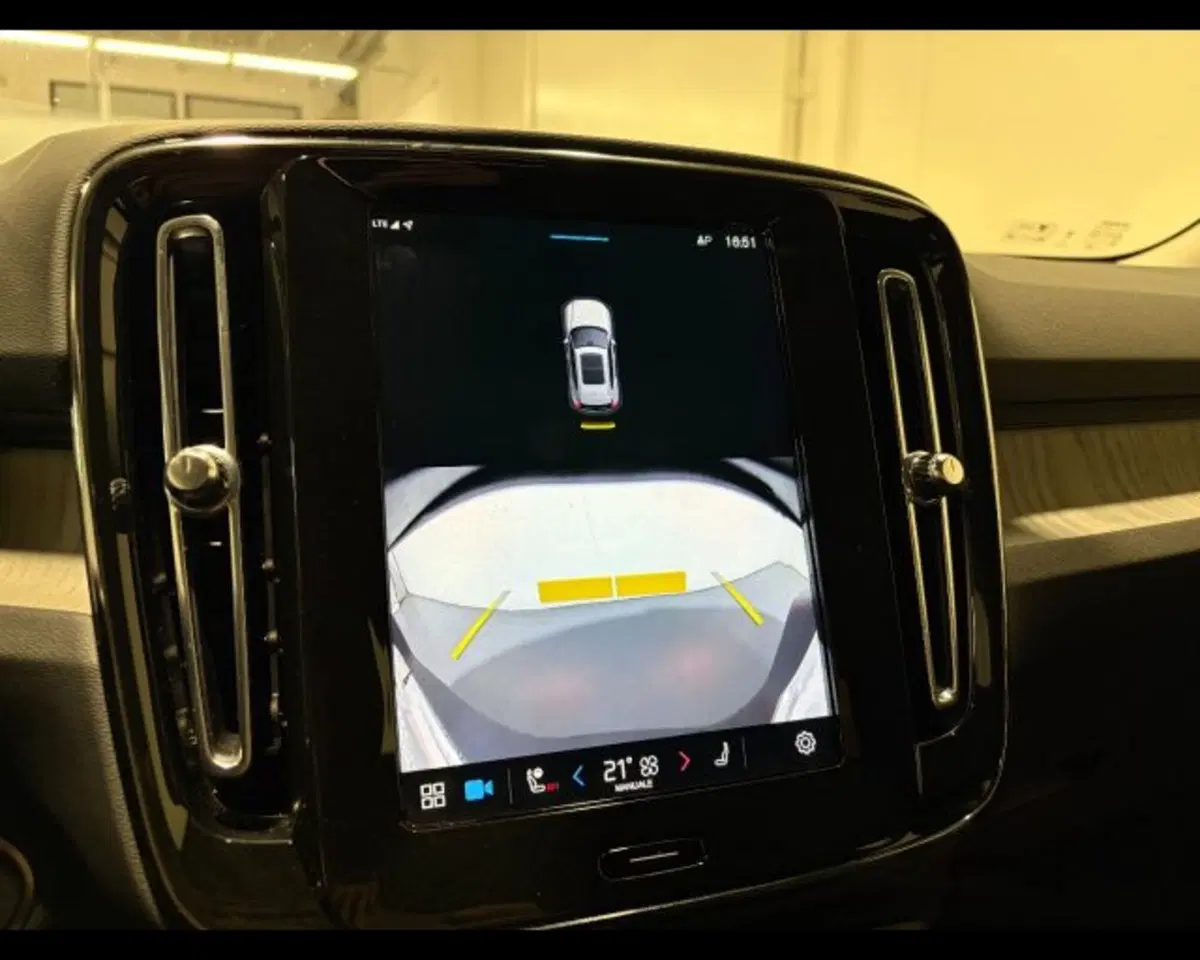 Volvo XC40 usata a Treviso (11)