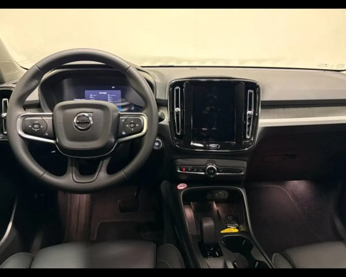 Volvo XC40 usata a Treviso (6)