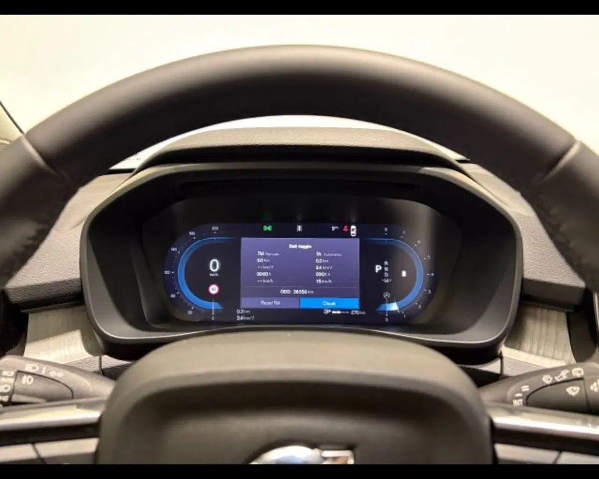 Volvo XC40 usata a Treviso (9)