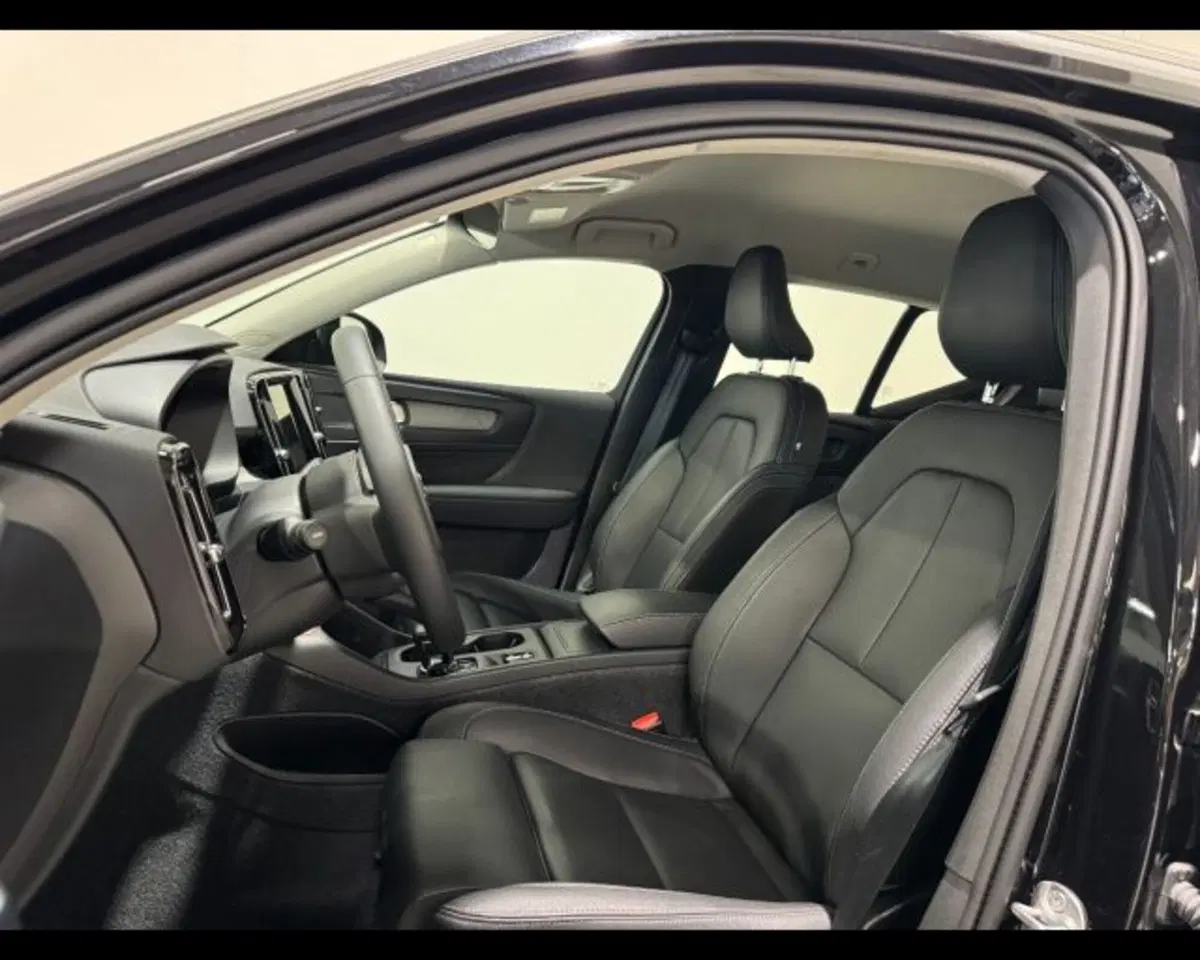 Volvo XC40 usata a Treviso (8)