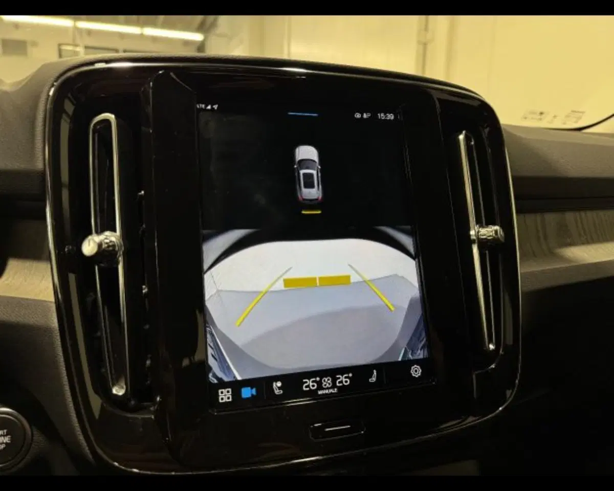 Volvo XC40 usata a Treviso (7)