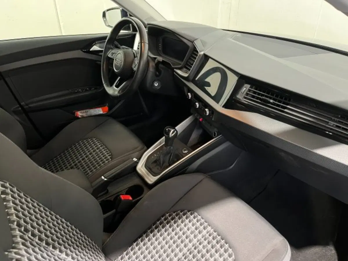 Audi A1 allstreet usata a Treviso (3)