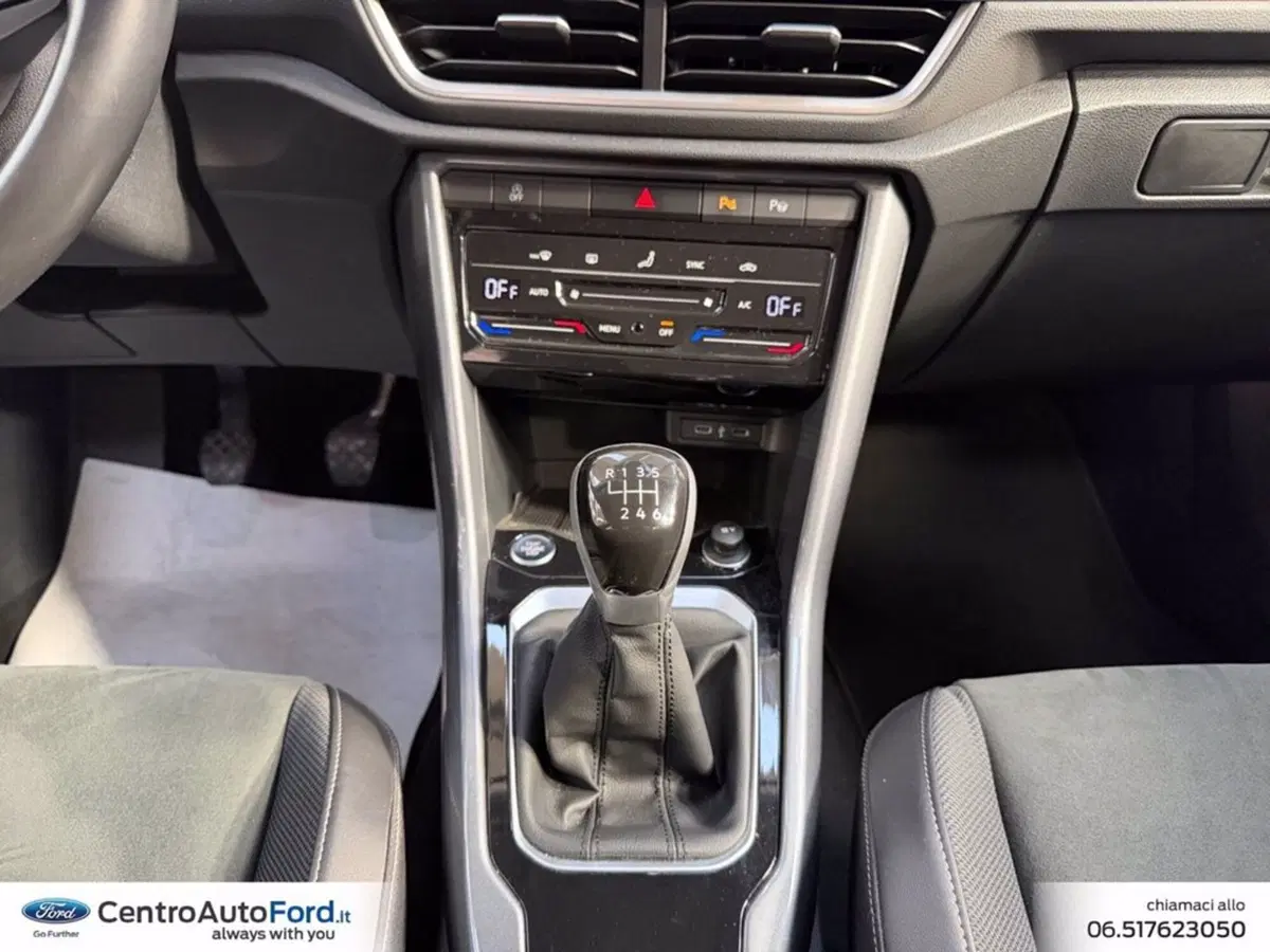 Volkswagen T-Roc usata a Roma (11)