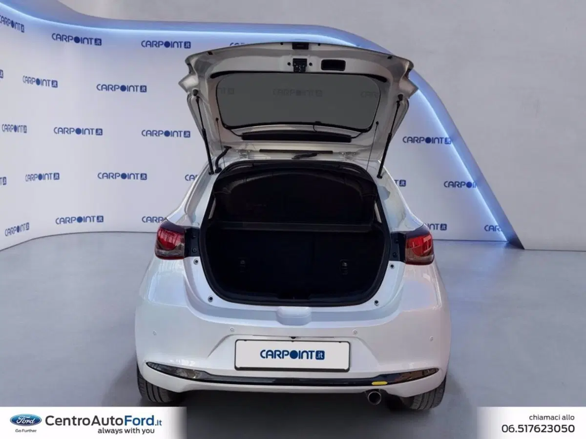 Mazda Mazda2 usata a Roma (17)