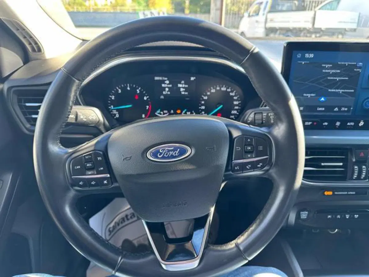 Ford Focus usata a Lucca (16)