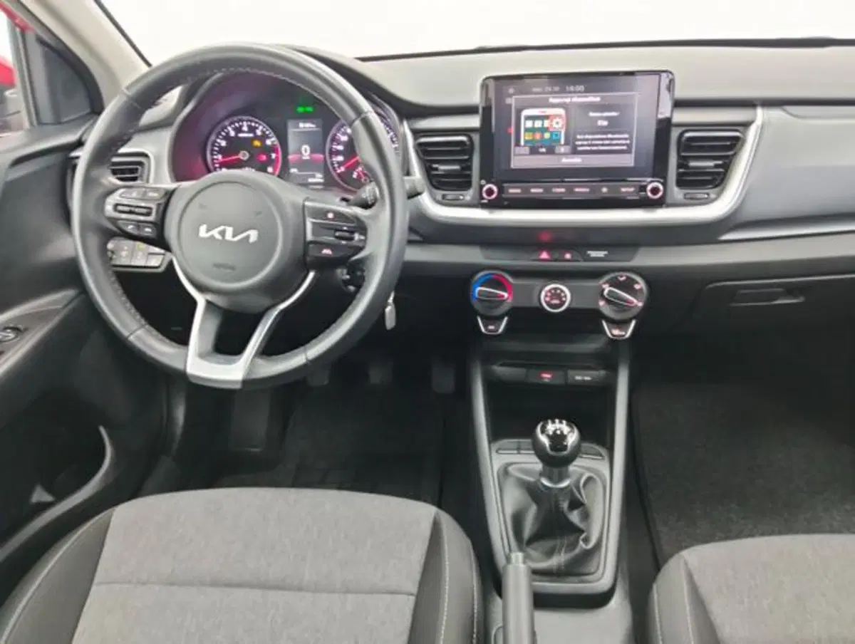 Kia Stonic usata a Como (10)