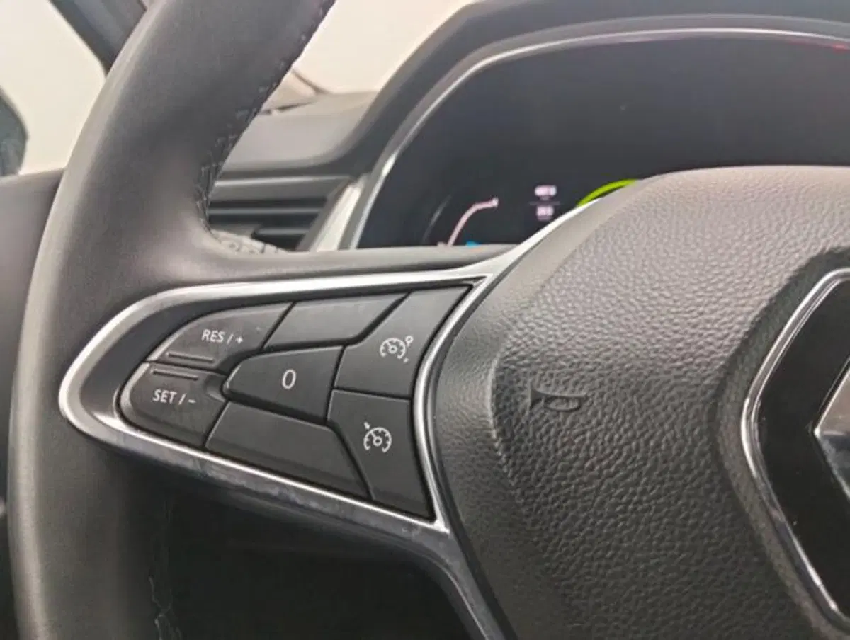 Renault Captur usata a Como (11)