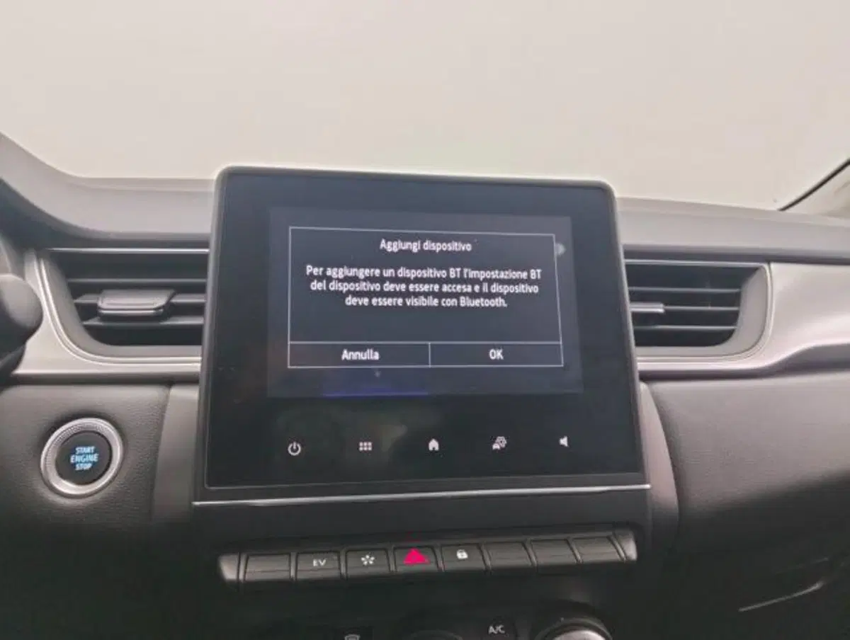 Renault Captur usata a Como (14)