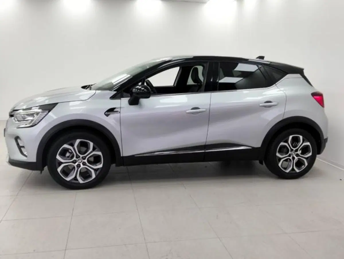 Renault Captur usata a Como (8)