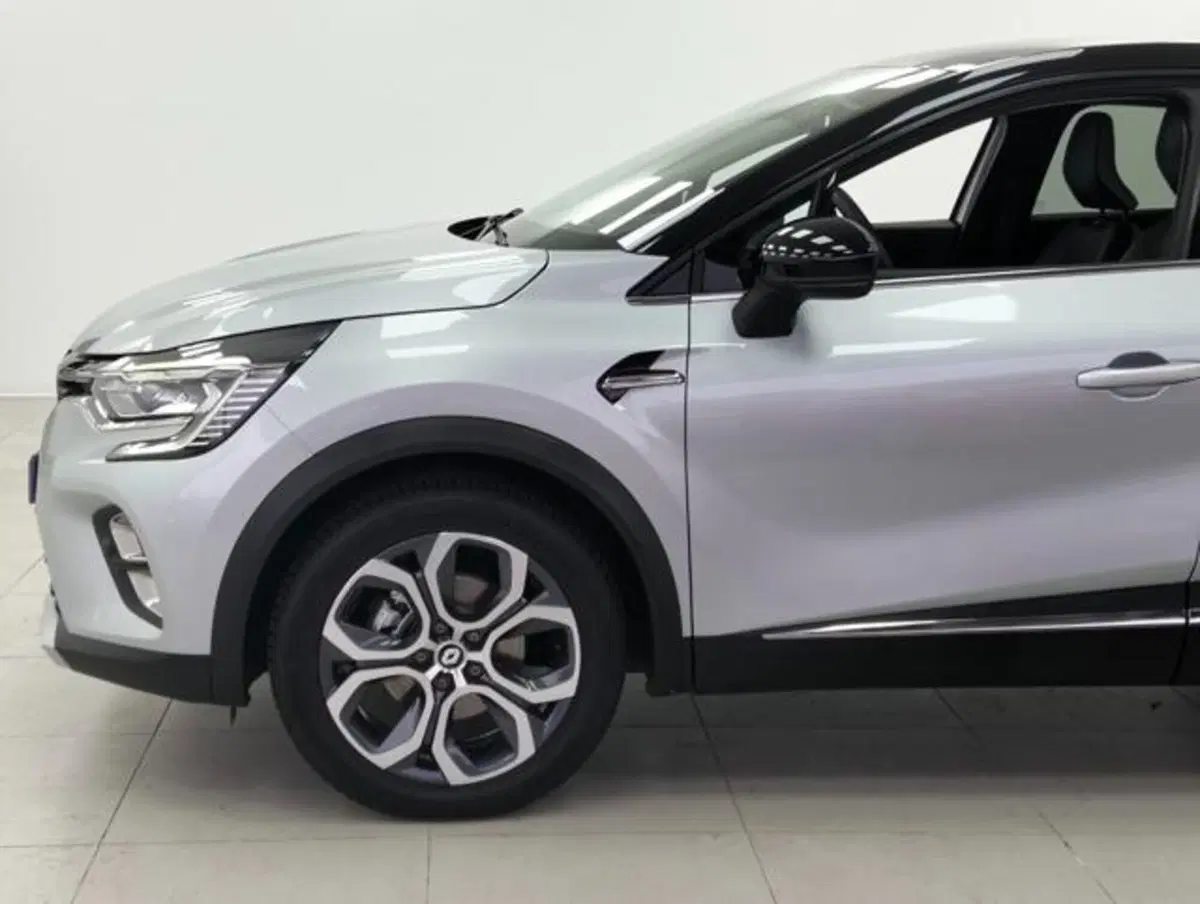 Renault Captur usata a Como (9)